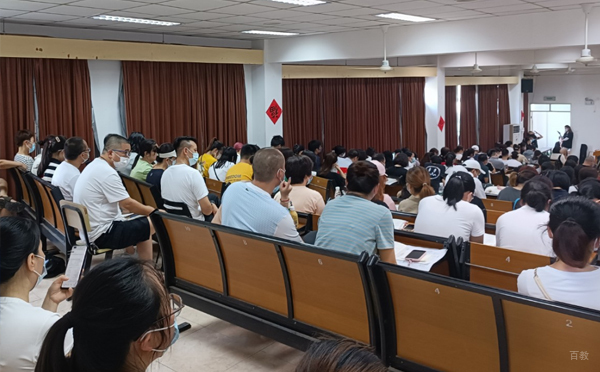 上海中考后升学选择全解析：艺术高中VS中职贯通深度对比