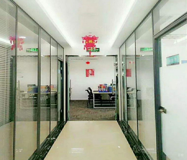 学校走廊