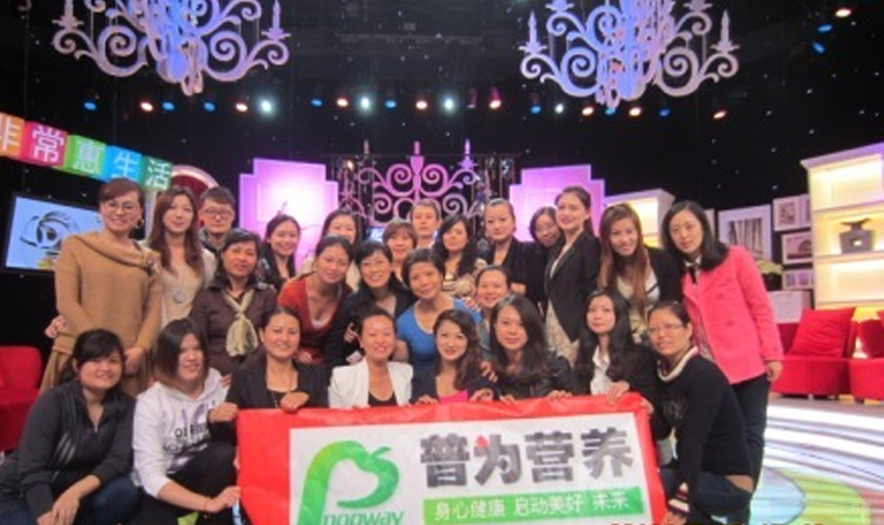 普为学员做客上海电视台