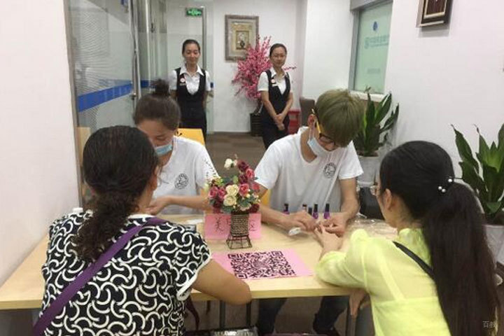 美甲实训课程现场