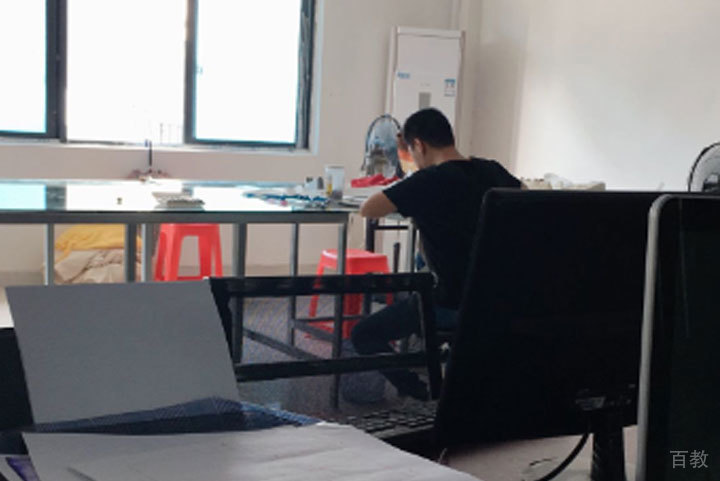 学员学习中