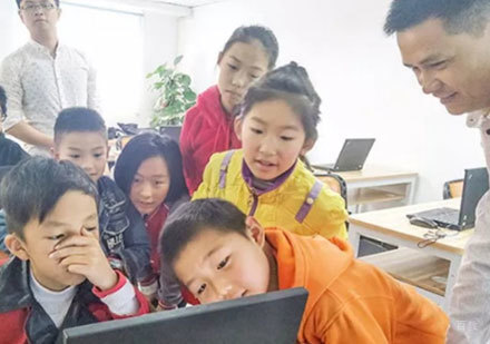 学员学习场景