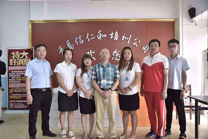 师傅合影