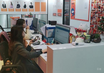 校区学员学习场景展示