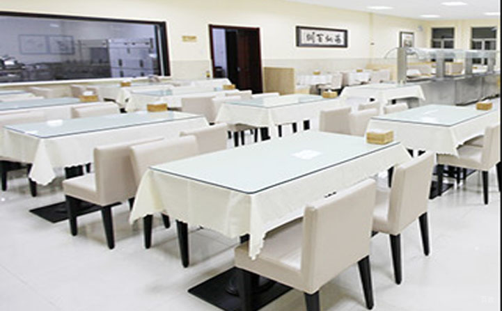 中公考研食堂环境
