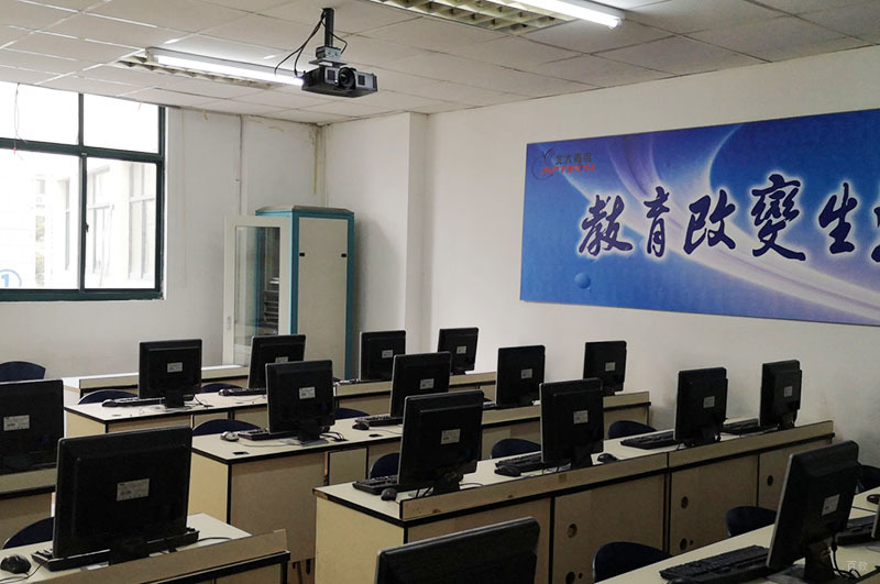 课堂环境设施