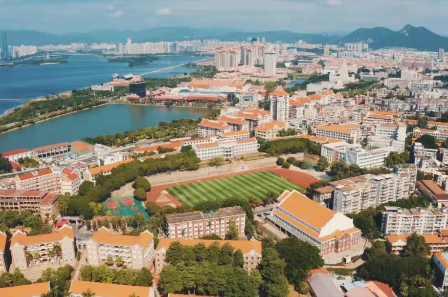 校区大图