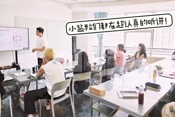 学校环境图片