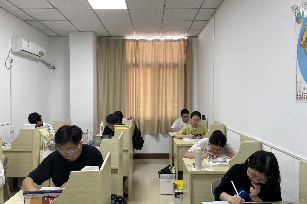 课堂环境图片