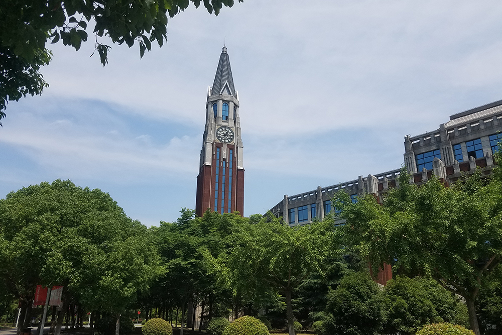 学校环境照片