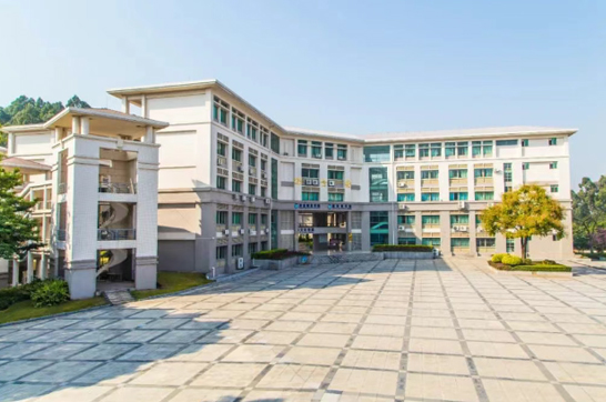 学校环境