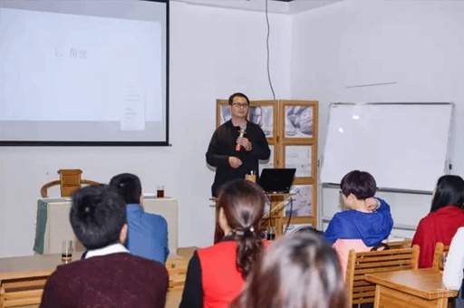 学校上课环境