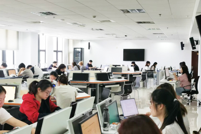学校环境图片