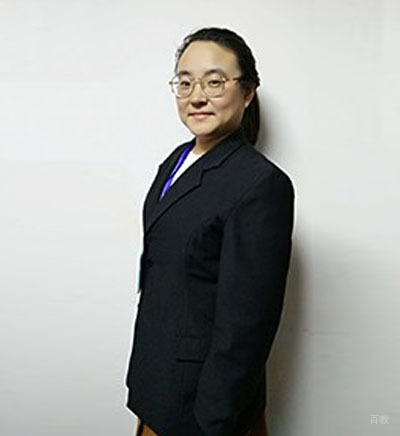 王靓