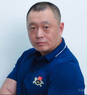 周磊