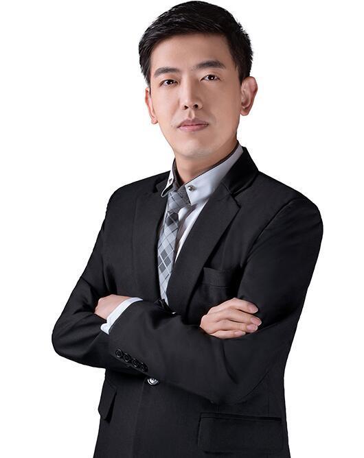 陈镜宇