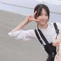 Yui老师