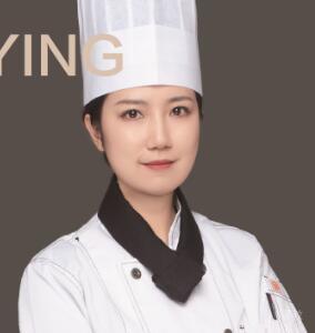 郭 莹