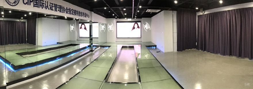 MK模特训练场景