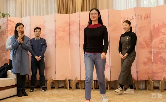上海东方礼仪训练课