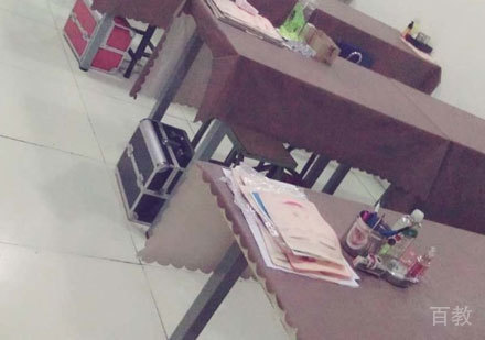 郑州美业艺术培训中心教室环境