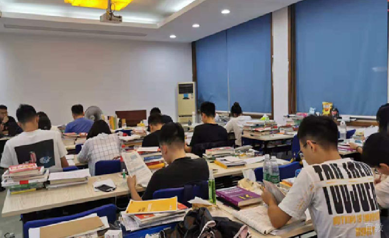 交流环境