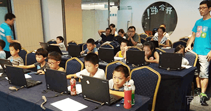 学员测试