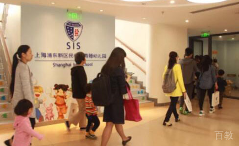 常青藤国际学校环境
