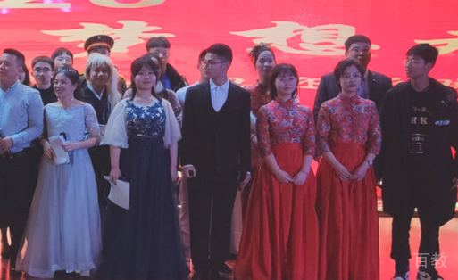 师生合照
