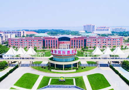 走进中加枫华校园开放日,开启全球大门的钥匙