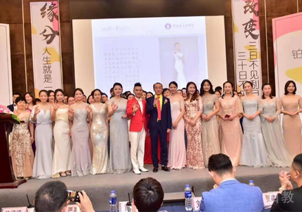 厦门铂之爵主持学院毕业学员合影