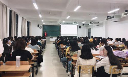 自我介绍