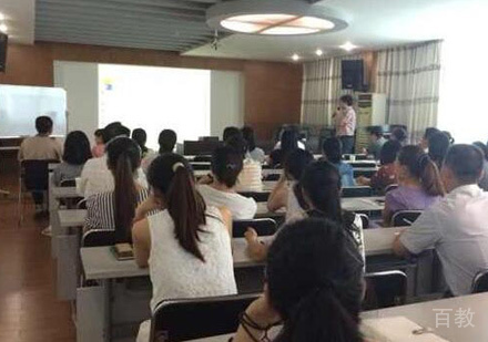 厦门课小美学员上课场景