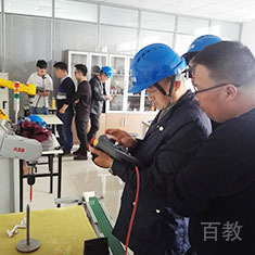 武汉91工控培训的教学课堂