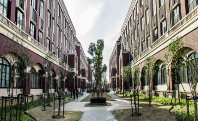 上海建桥国际高中学校环境