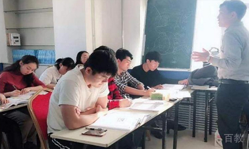 学生上课