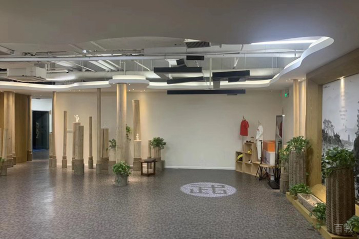 干净整洁的大厅