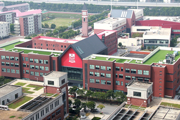 学校全景