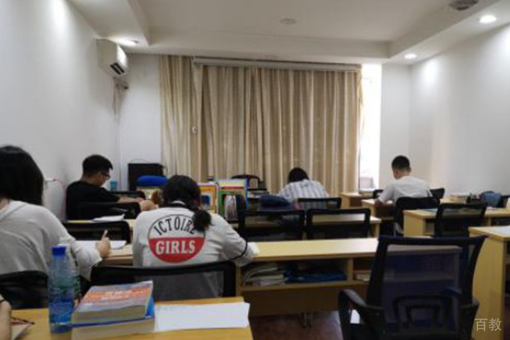 自习室