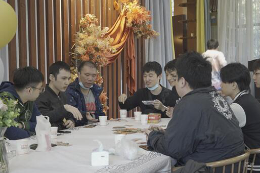外出聚餐