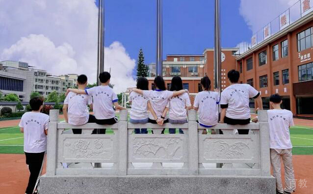 学员合影