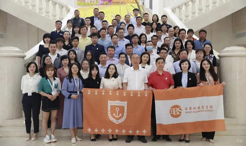 大连布雷斯特商学院环境相册
