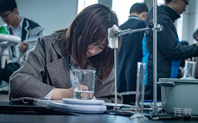 上海圣华紫竹学院环境