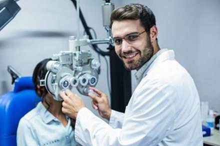 合肥就业技能眼镜验光技师培训
