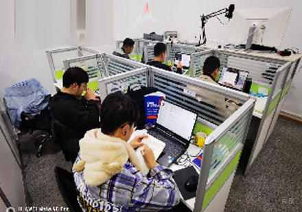 北京猿来教育学员上课场景展示