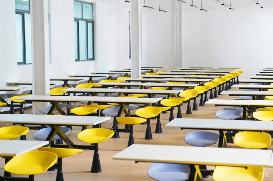 学校食堂