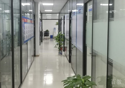 武汉信盈达校区教学环境展示