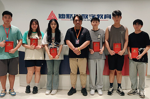 学生合影留念