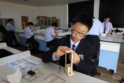 学生上课