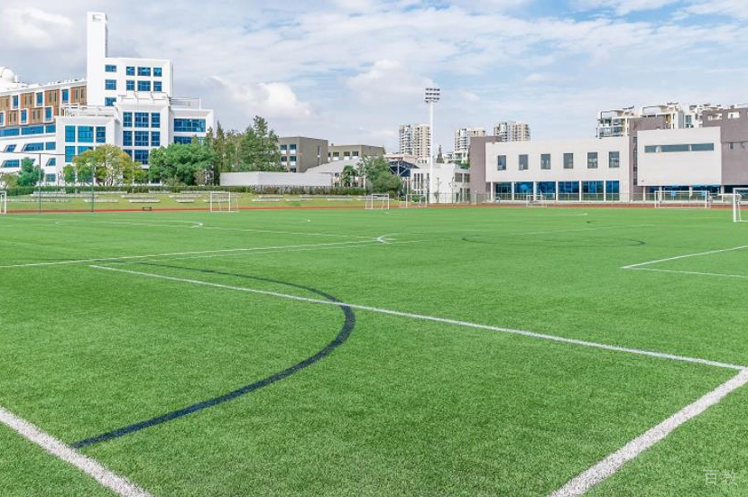 学校操场